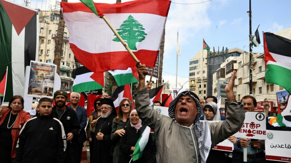 Um ano ap&oacute;s ataque do Hamas, manifesta&ccedil;&atilde;o na Cisjord&acirc;nia celebra 'resist&ecirc;ncia' a Israel
