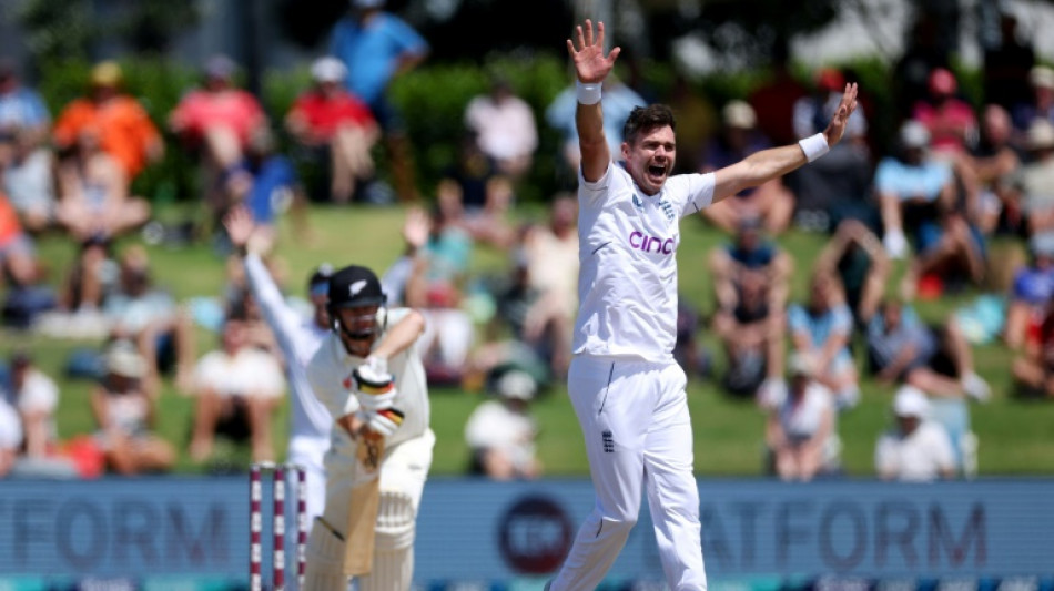 England unchanged for second N.Zealand Test after 'perfect game'