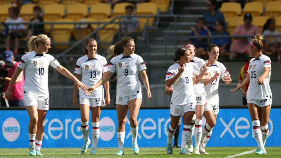 United States thrash New Zealand in World Cup warning