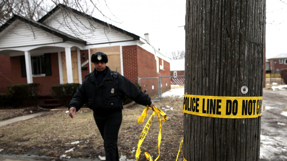 Sparatoria in Michigan, il killer &egrave; un veterano dell'Iraq