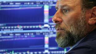 Wall Street sans &eacute;clat, le march&eacute; en mode estival