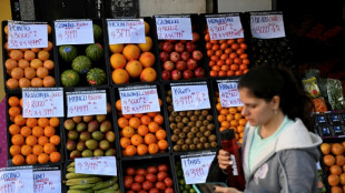 La inflaci&oacute;n argentina se acelera levemente en septiembre mientras baja la expectativa de crecimiento