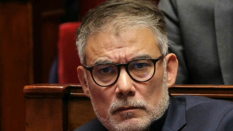 Budget: le PS ne devrait pas censurer le gouvernement, le d&eacute;nouement approche