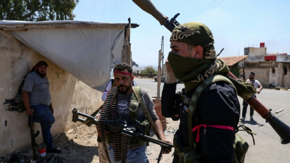 Novos confrontos no sul da Síria, apesar da retirada das tropas governamentais