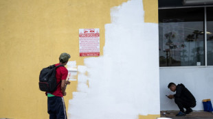 'Chegamos para trabalhar' - migrantes buscam recursos nos EUA ap&oacute;s travessia apressada