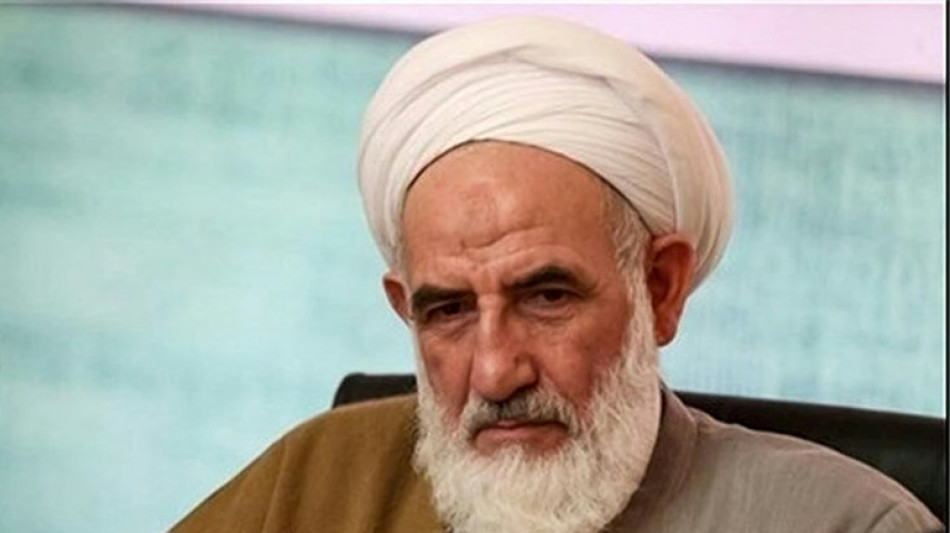 Clérigo iraniano influente morre em ataque