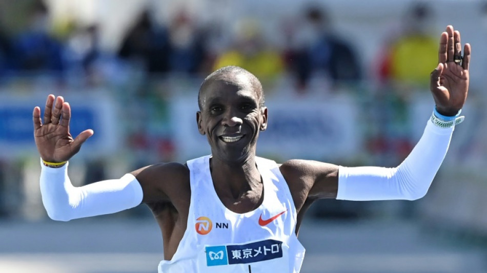 Kipchoge feeling the pressure ahead of Sydney Marathon