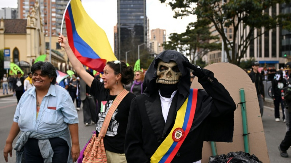En Colombie, des milliers de personnes manifestent contre le nouveau gouvernement de droite