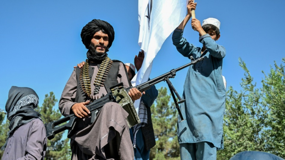 Les partisans du gouvernement taliban c&eacute;l&egrave;brent cinq ans de pouvoir en Afghanistan