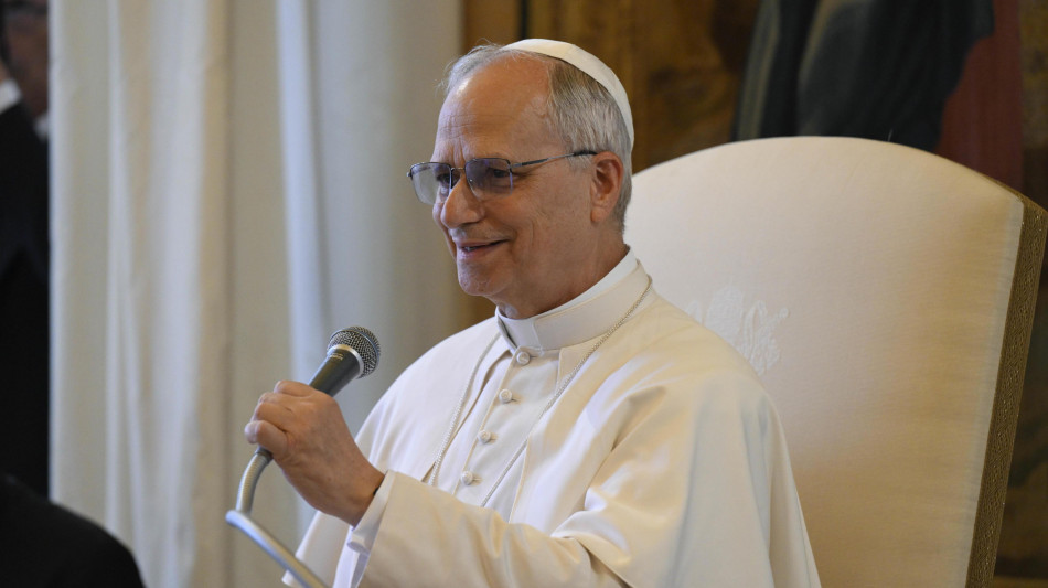 Il Papa alla Cei, la dignità umana rischia essere dimenticata