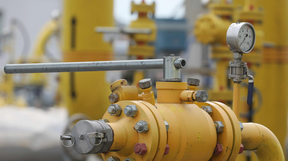 Il gas parte in lieve calo (-0,5%) a 26,9 euro al Megawattora