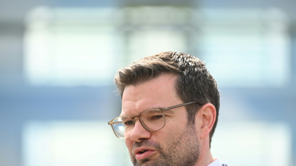 Buschmann schlie&szlig;t nach Gutachten Corona-Lockdowns und Schulschlie&szlig;ungen aus