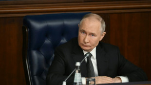 Putin est&aacute; 'pronto' para falar com Trump sobre conflito na Ucr&acirc;nia