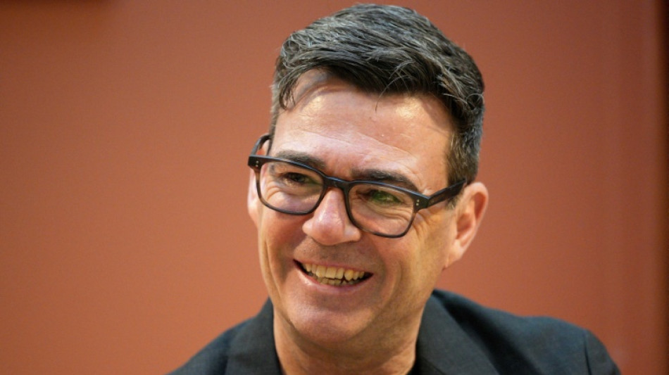 GB: le nouveau Premier ministre Burnham r&eacute;unit son gouvernement, sans les proches de Starmer