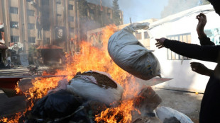 Minoria alau&iacute;ta s&iacute;ria protesta por suposto ataque contra santu&aacute;rio