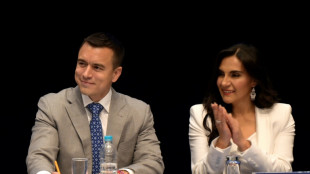 Presidente do Equador designa vice interina em meio a crise pol&iacute;tica