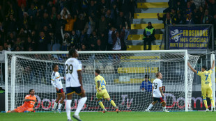Calcio: Lecce; si ferma anche l'attaccante Guebbels