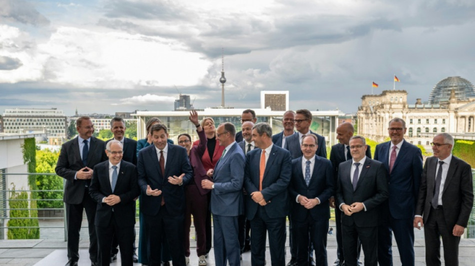 Koalition ber&auml;t mit Sozialpartnern &uuml;ber Reformen - Merz: "L&ouml;sungen im Dialog"