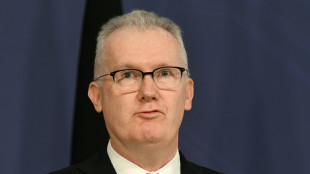 Australia dice que 13 ciudadanos relacionados con presuntos miembros del EI regresan de Siria