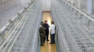 Coreia do Norte mostra pela primeira vez instala&ccedil;&otilde;es de enriquecimento de ur&acirc;nio
