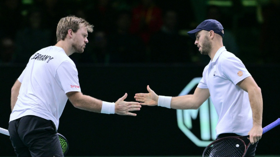 Nach 20 Jahren: Davis-Cup-Team schl&auml;gt in Halle auf