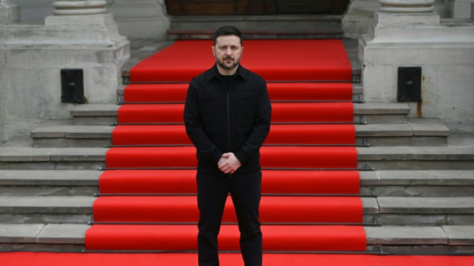 Kredit f&uuml;r Ukraine abgesegnet - Selenskyj zu EU-Gipfeltreffen in Zypern gelandet