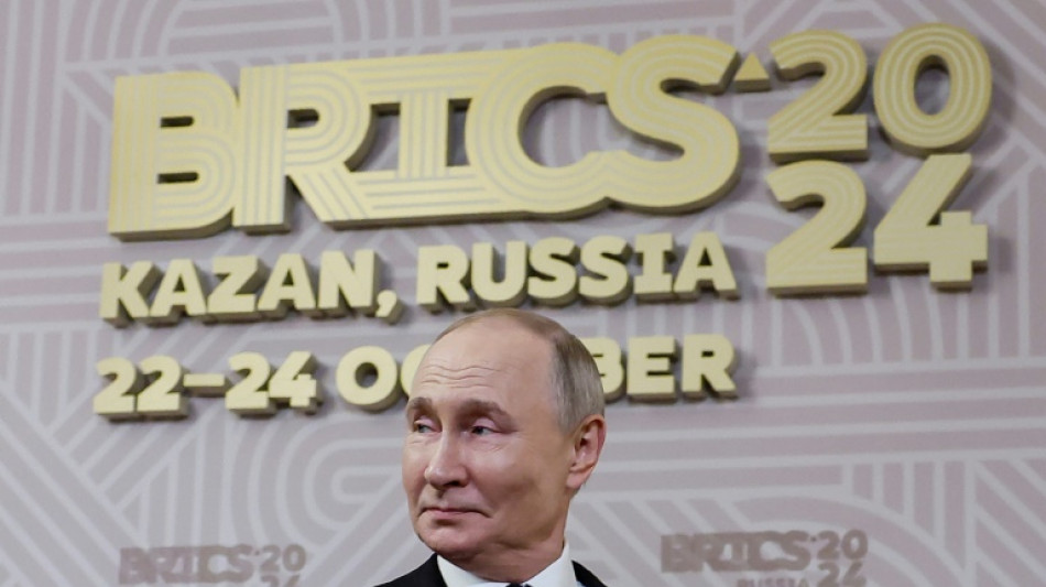 Putin defende nova 'ordem mundial multipolar' na reuni&atilde;o dos Brics