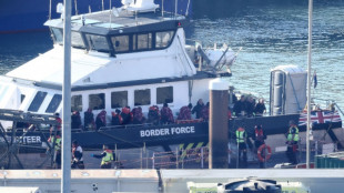 M&aacute;s de 10.000 migrantes cruzaron canal de la Mancha hacia Reino Unido desde enero