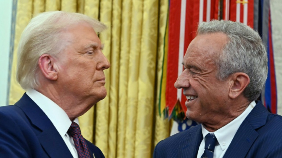 RFK Jr. acusa institui&ccedil;&otilde;es dos EUA de 'roubar sa&uacute;de' das crian&ccedil;as