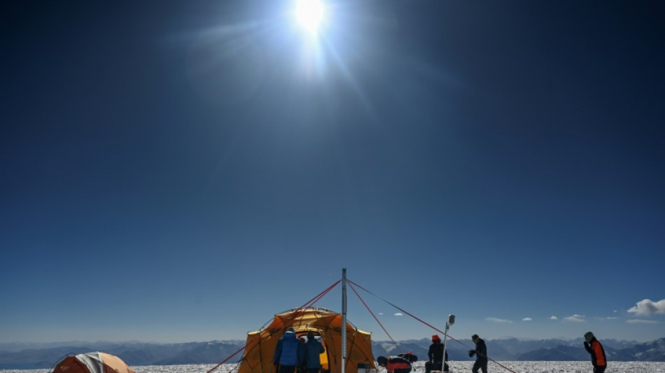 Scientists probe Tajik glacier for clues to climate resistance