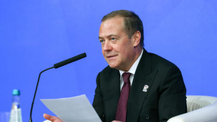 Medvedev, 'illegali ma coerenti le azioni di Trump contro il Venezuela'