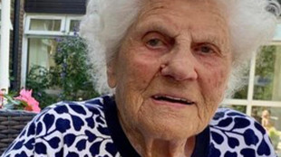 Bisnonna inglese 115enne diventa la persona più anziana al mondo