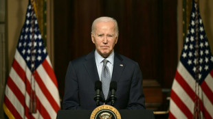 Biden insta Israel a seguir 'normas da guerra' e alerta Ir&atilde; a ter 'cuidado'