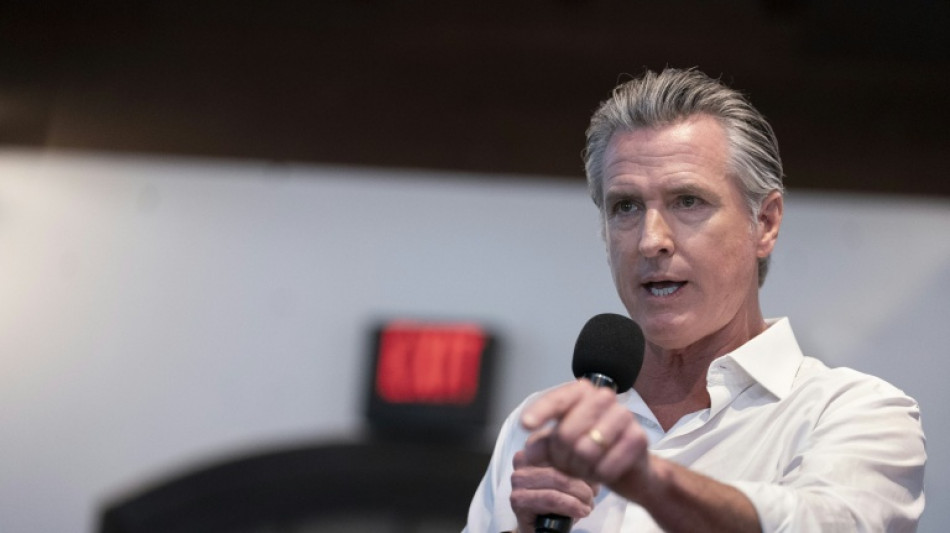 El gobernador de California firma una orden ejecutiva para desarrollar un "interruptor de apagado" de la IA