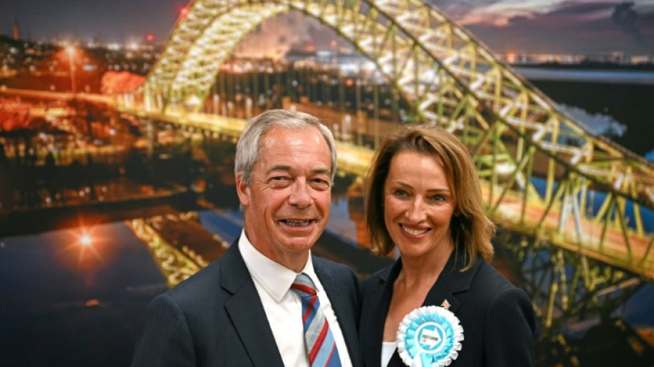 El partido británico de extrema derecha arrebata un escaño a los laboristas