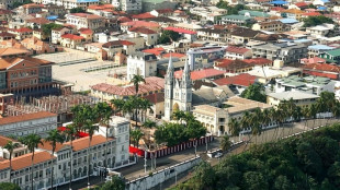 Jovens da Guin&eacute; Equatorial idealizam o 'sonho americano'
