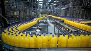 Fermeture annonc&eacute;e d'une usine Orangina en Seine-Saint-Denis, des &eacute;lus se mobilisent