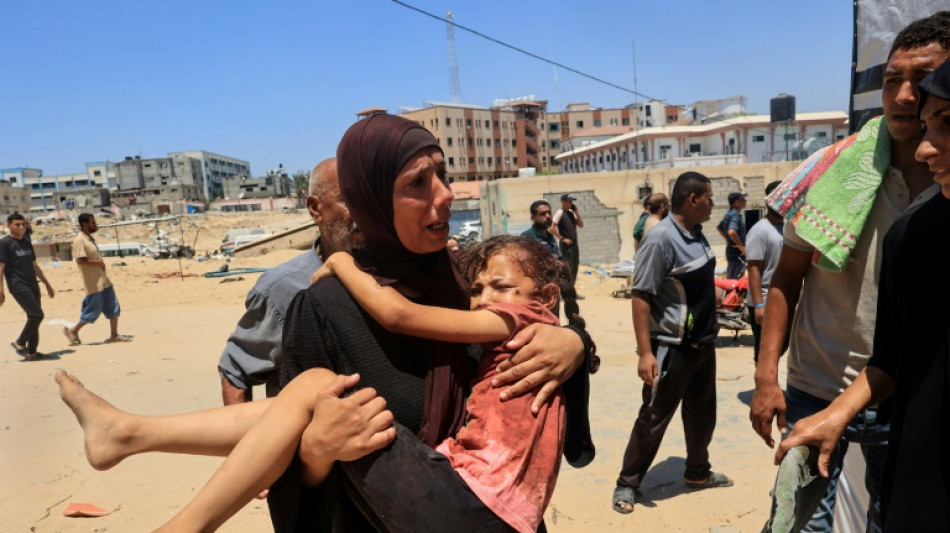 N&uacute;mero de mortos em ataque a campo de deslocados em Gaza sobe para 90 (Minist&eacute;rio da Sa&uacute;de)