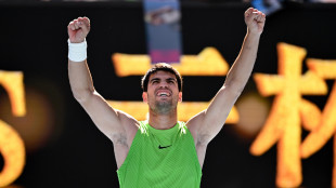 Australian Open: Alcaraz al terzo turno, battuto Hanfmann in tre set