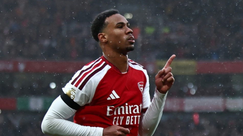 El Manchester City se frena en seco y el Arsenal lo alcanza en el liderato