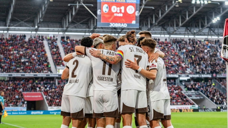 Nach &uuml;ber 13 Jahren: Pauli feiert ersten Bundesligasieg