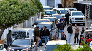 Tunisie: les autorit&eacute;s ferment les bureaux d'Ennahdha, "inqui&eacute;tude" europ&eacute;enne