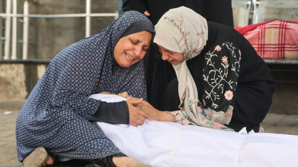 Israël mène une nouvelle frappe à Gaza, après des raids nocturnes meurtriers