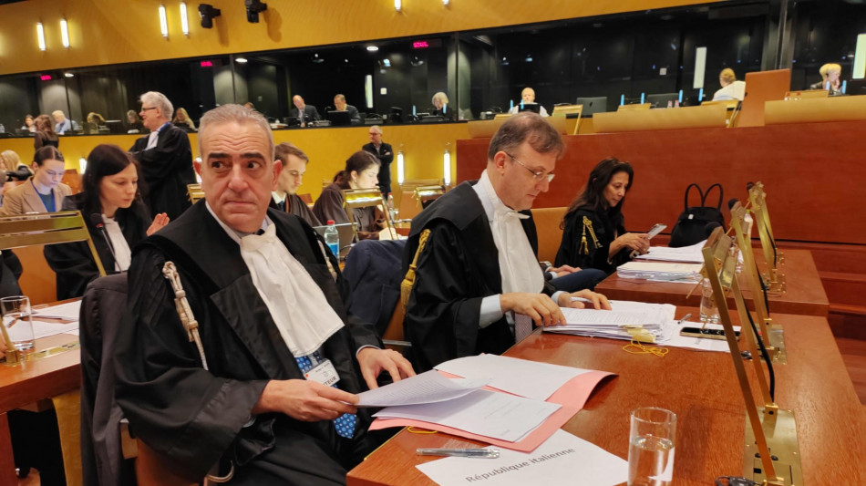 Corte Ue, legge di Budapest sulle persone Lgbt viola il diritto