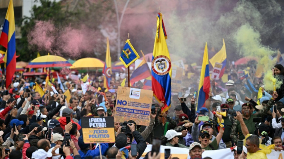 Maior manifesta&ccedil;&atilde;o contra o governo Petro re&uacute;ne centenas de milhares de pessoas na Col&ocirc;mbia
